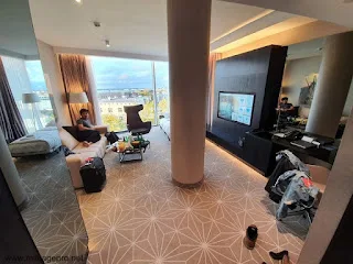 Hilton Tallinn Park - Living room