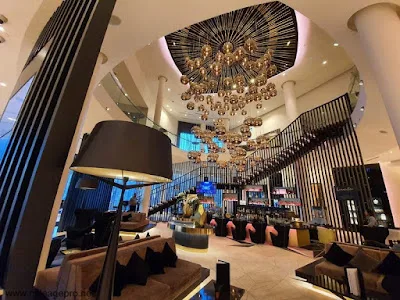 Hilton Tallinn Park Lobby
